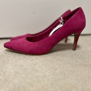Old Navy Faux Leather Fuchsia Pumps - NEW & Tags On - Size 9